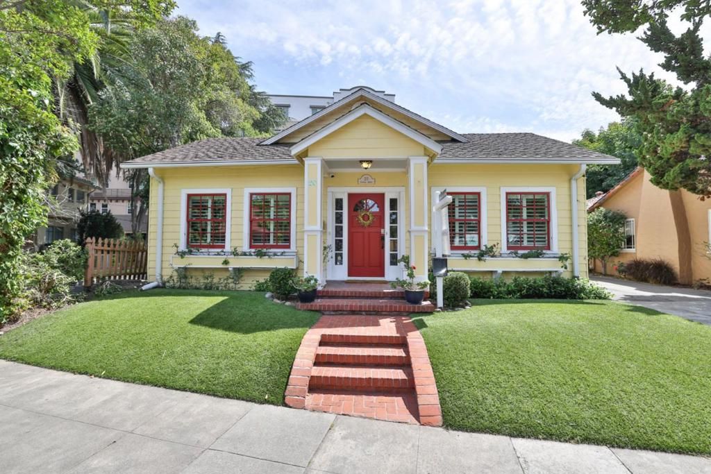 Photo of 20 Clayton Ave, San Jose, CA 95110 (MLS # ML82043346)