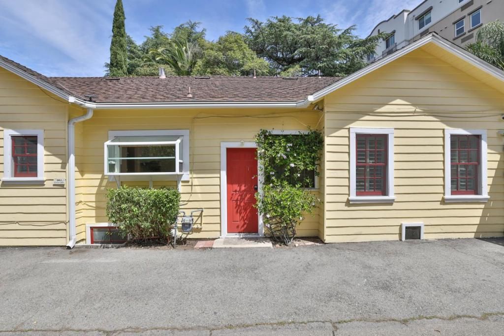 Photo of 20 Clayton Ave, San Jose, CA 95110 (MLS # ML82043346)