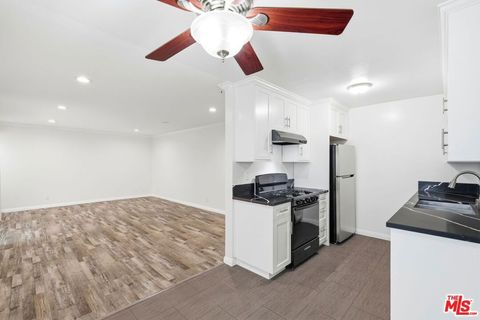 Photo of 1939 Selby Avenue #2, Los Angeles, CA 90025 (MLS # 26649867)