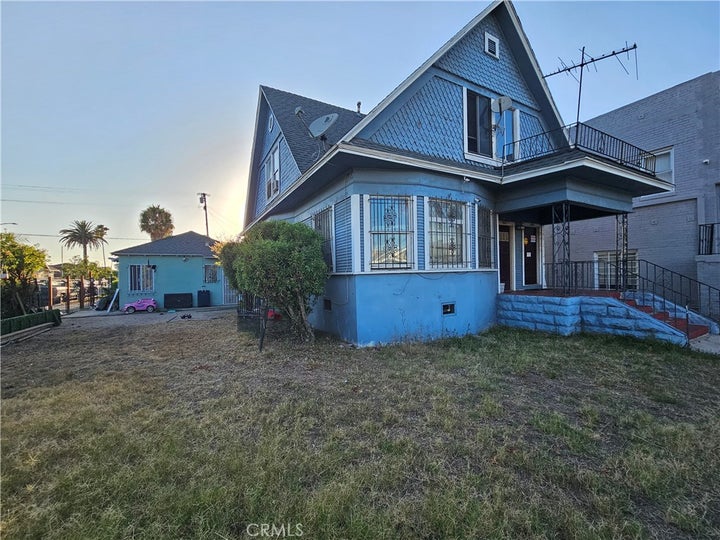 Photo 1 of 2 — 1601 Pine, Long Beach, CA 90813