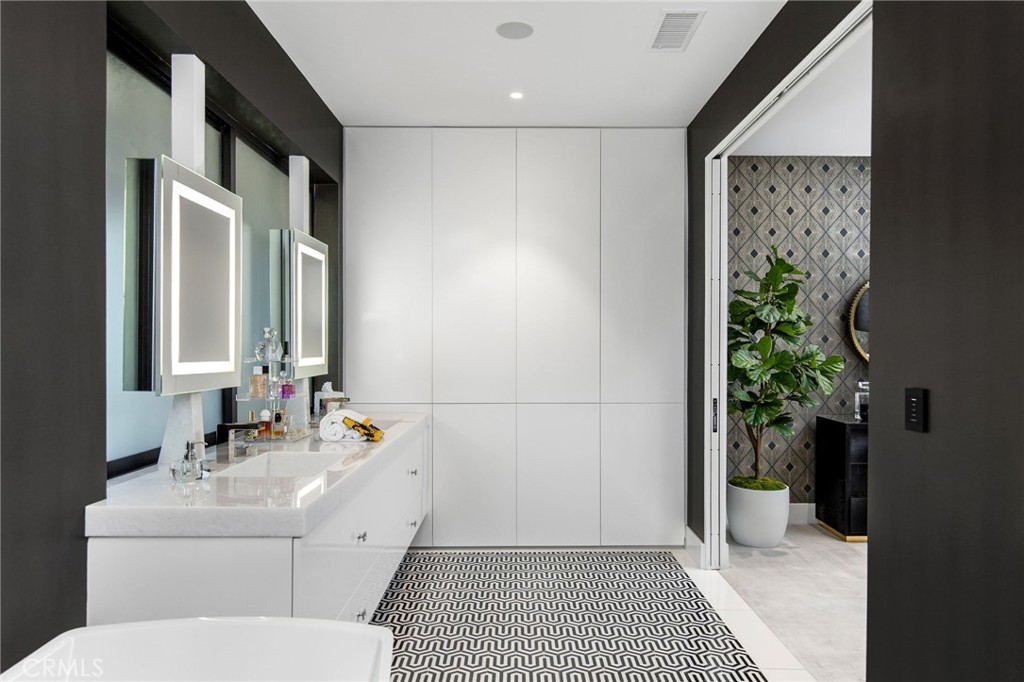 Granville (GRNV) - Residential