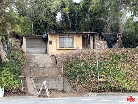 Photo of 2501 Florentina Avenue, Alhambra, CA 91803 (MLS # 26992441)