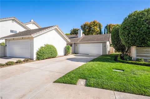 Photo of 492 E Yale Loop Loop, Irvine, CA 92614 (MLS # OC26192613)