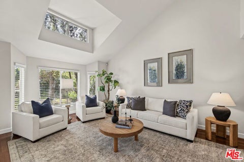 Tiny photo for 4529 Cedros Avenue, Sherman Oaks, CA 91403 (MLS # 26102970)