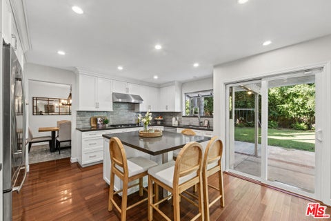 Tiny photo for 4529 Cedros Avenue, Sherman Oaks, CA 91403 (MLS # 26102970)