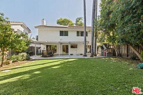 Tiny photo for 4529 Cedros Avenue, Sherman Oaks, CA 91403 (MLS # 26102970)