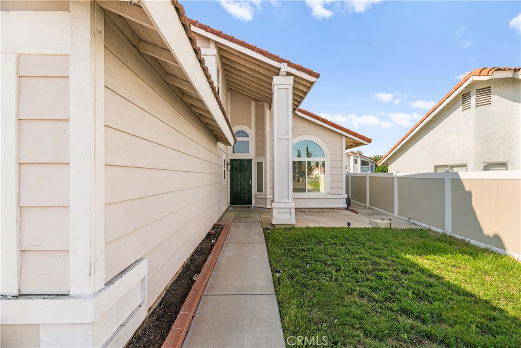 22731 Queensbury Court