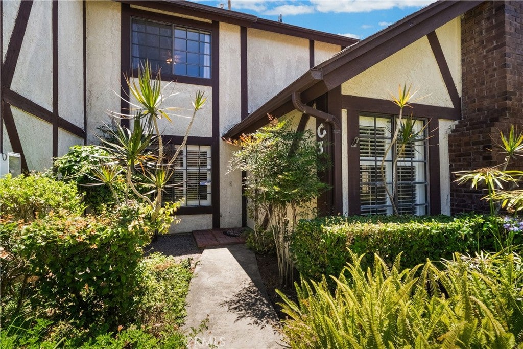 Photo of 543 W Wilson ST #7, Costa Mesa, CA 92627 (MLS # PW26119566)