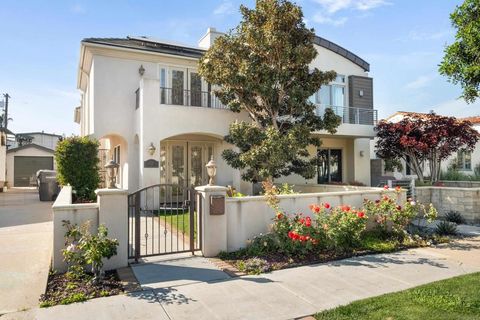 Photo of 438 H, Coronado, CA 92118 (MLS # 260007353SD)