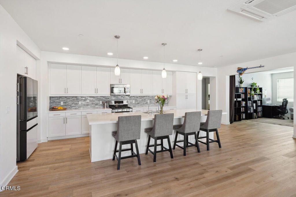 Photo of 2800 Wagon Wheel Road #304, Oxnard, CA 93036 (MLS # V1-35332)