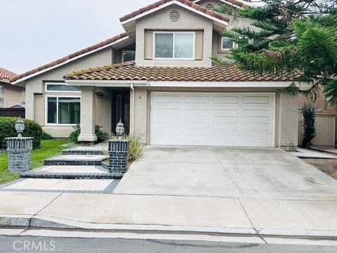 18 Santa Teresa Rancho Santa Margarita CA 92688