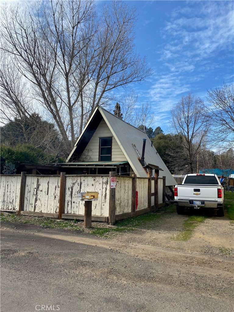 6065 State Highway 49 N