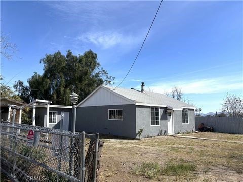 Photo of 2523 Ogden St, San Bernardino, CA 92407 (MLS # DW26060643)