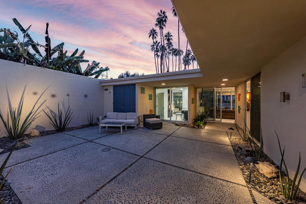 Seven Lakes C.C. - Residential