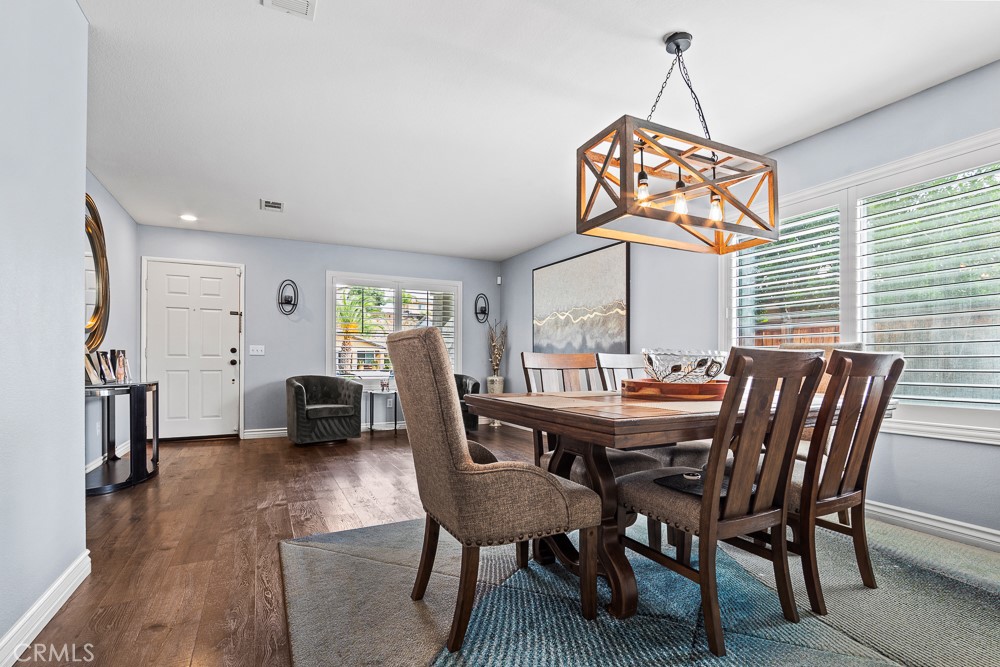 23717 Cheyenne Canyon