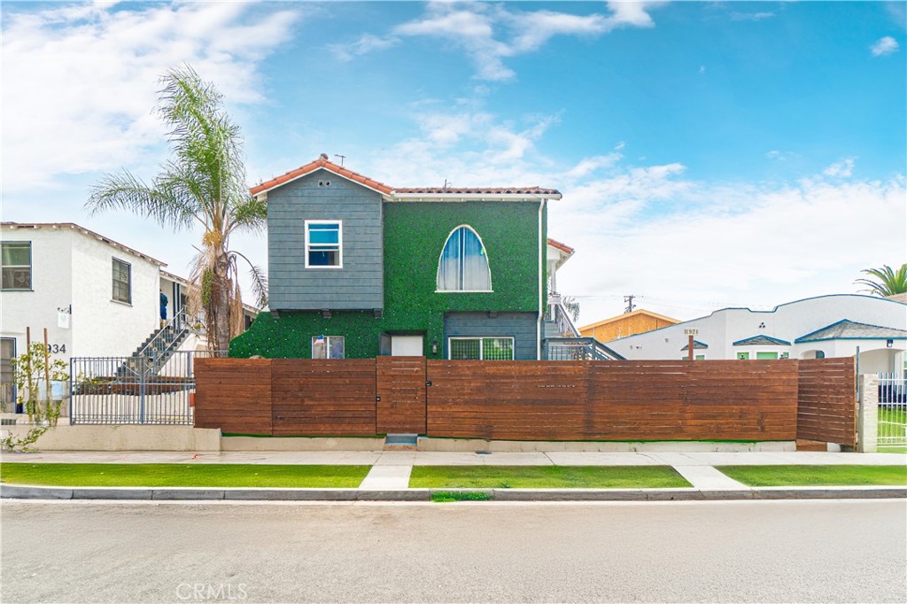 1924 Cedar Avenue