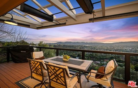 Tiny photo for 2919 Kenmore Place, Santa Barbara, CA 93105 (MLS # 26660319)