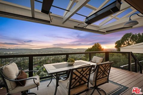 Tiny photo for 2919 Kenmore Place, Santa Barbara, CA 93105 (MLS # 26660319)