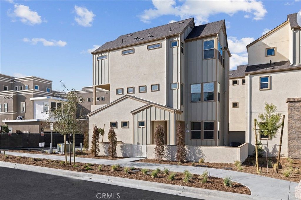 Photo of 162 Frame, Irvine, CA 92618 (MLS # OC25238117)