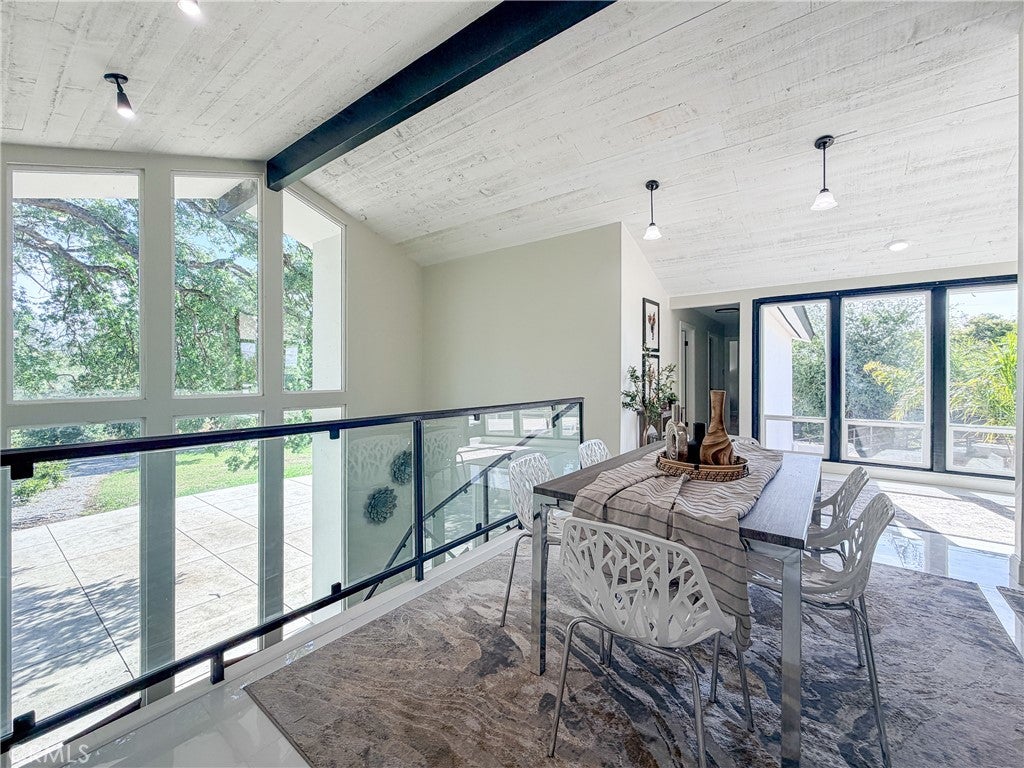 374 Stilson Canyon