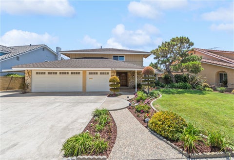 Tiny photo for 9652 Duke DR, Westminster, CA 92683 (MLS # OC26176553)