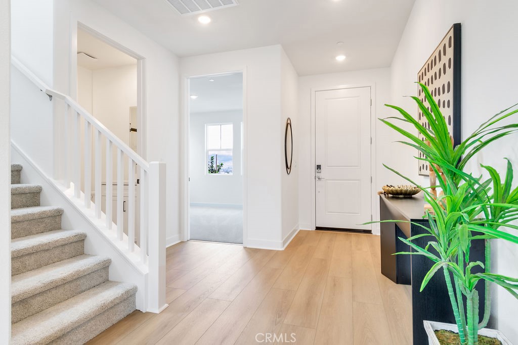 873 Railway Lane