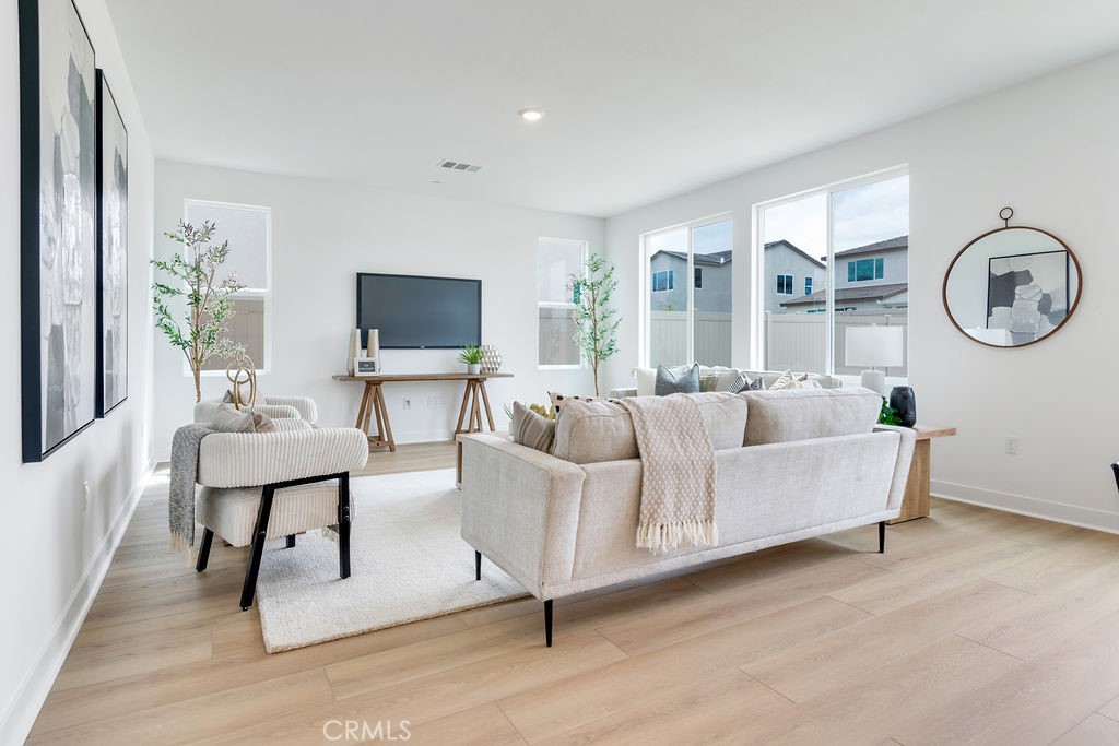 873 Railway Lane