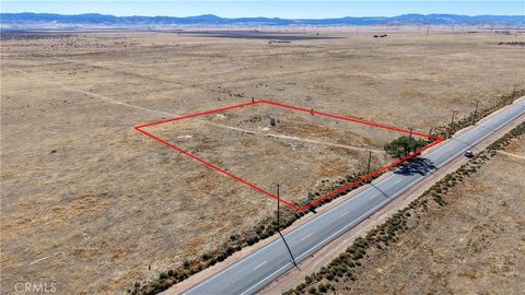 Photo of 0 Vac/Cor Ave D/95 Stw, Lancaster, CA 93536 (MLS # ND26068208)