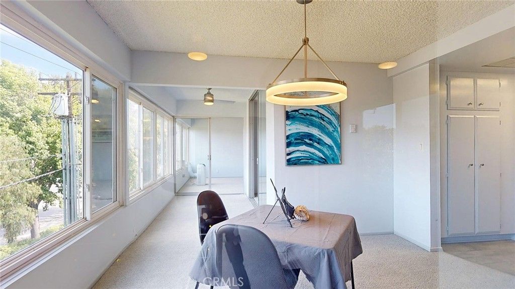 listing image 130722732085092203070