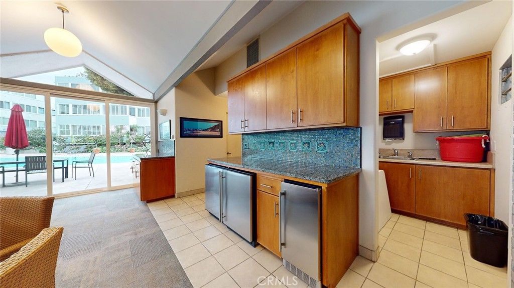 listing image 130725333268440405987
