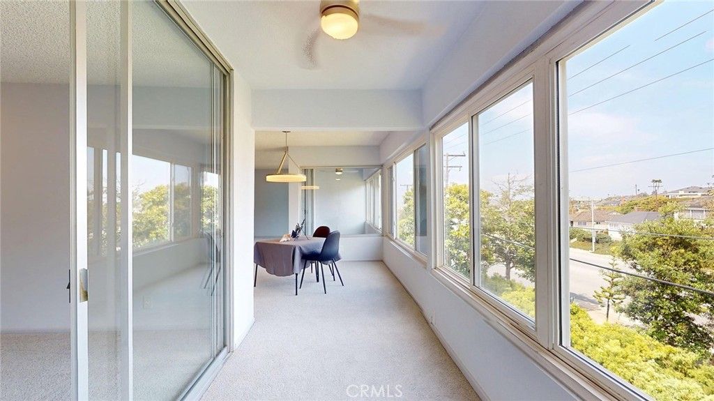 listing image 130722540883882482905