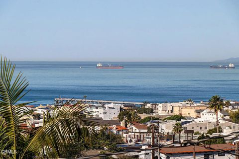 Photo of 1202 1st Street, Hermosa Beach, CA 90254 (MLS # P1-26517)