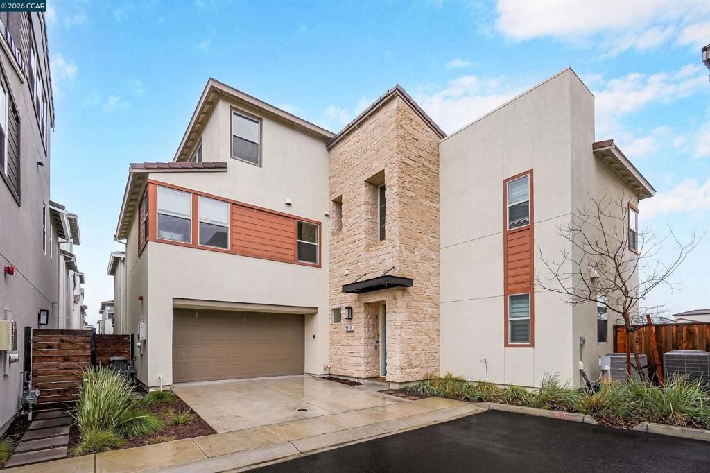 Photo of 5860 5860 Silhouette Ct Ct, Dublin, CA 94568 (MLS # 41124547)