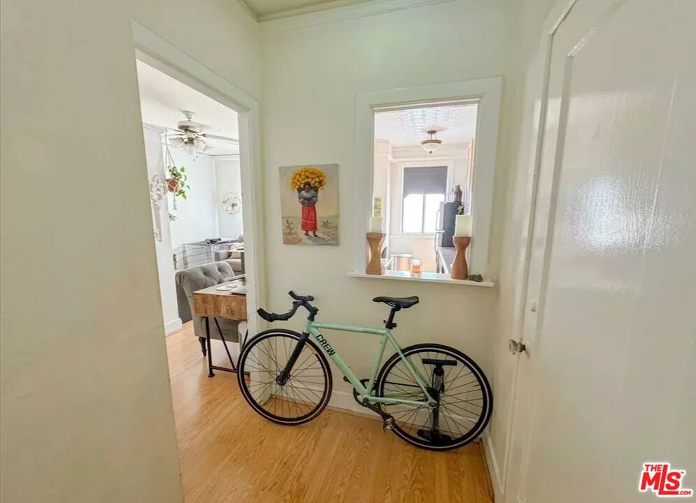 315 W 3rd Street 203