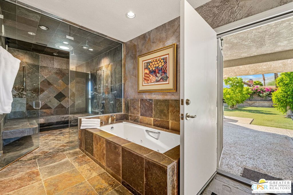 Canyon Cove-805 - Residential