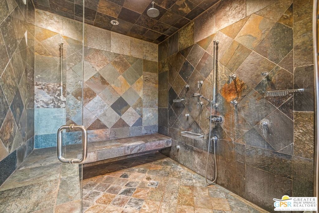 Canyon Cove-805 - Residential