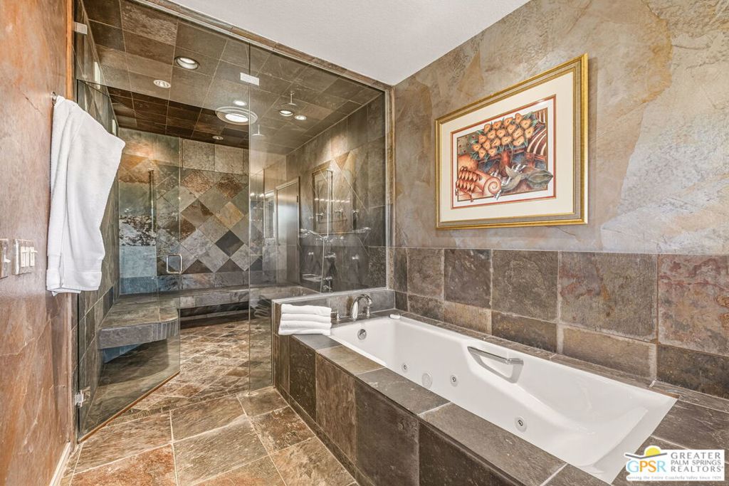 Canyon Cove-805 - Residential