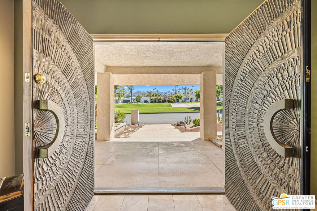 Canyon Cove-805 - Residential