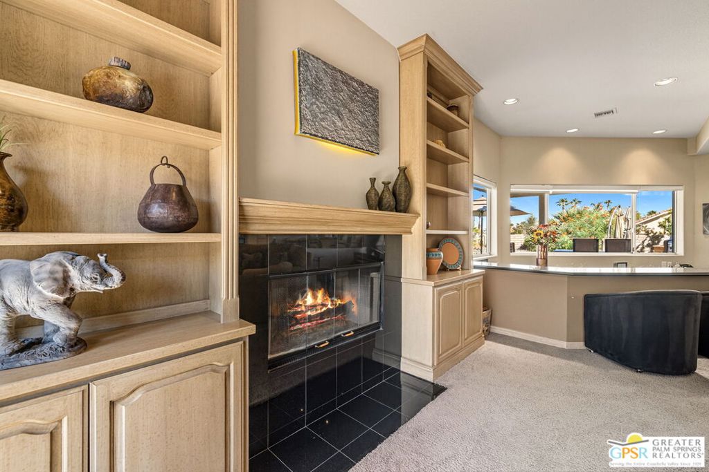 Canyon Cove-805 - Residential