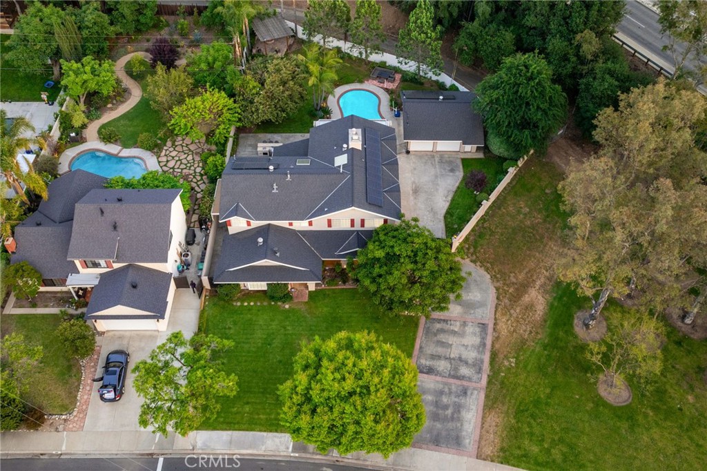 900 Canyon View Drive