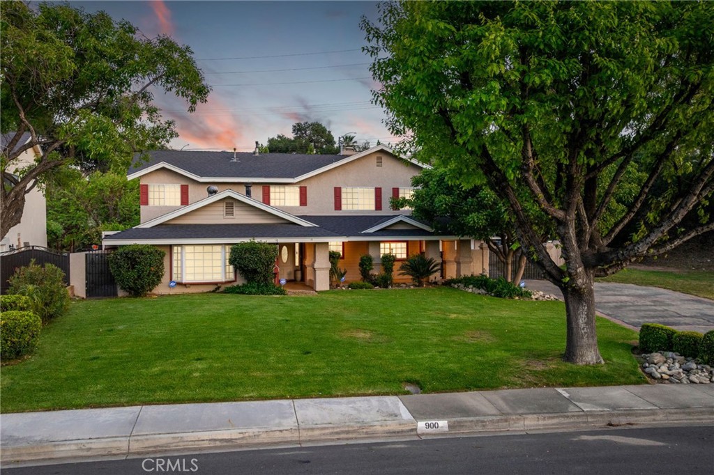 900 Canyon View Drive