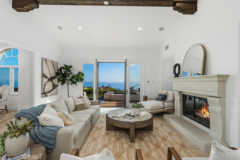 14 Rockshore