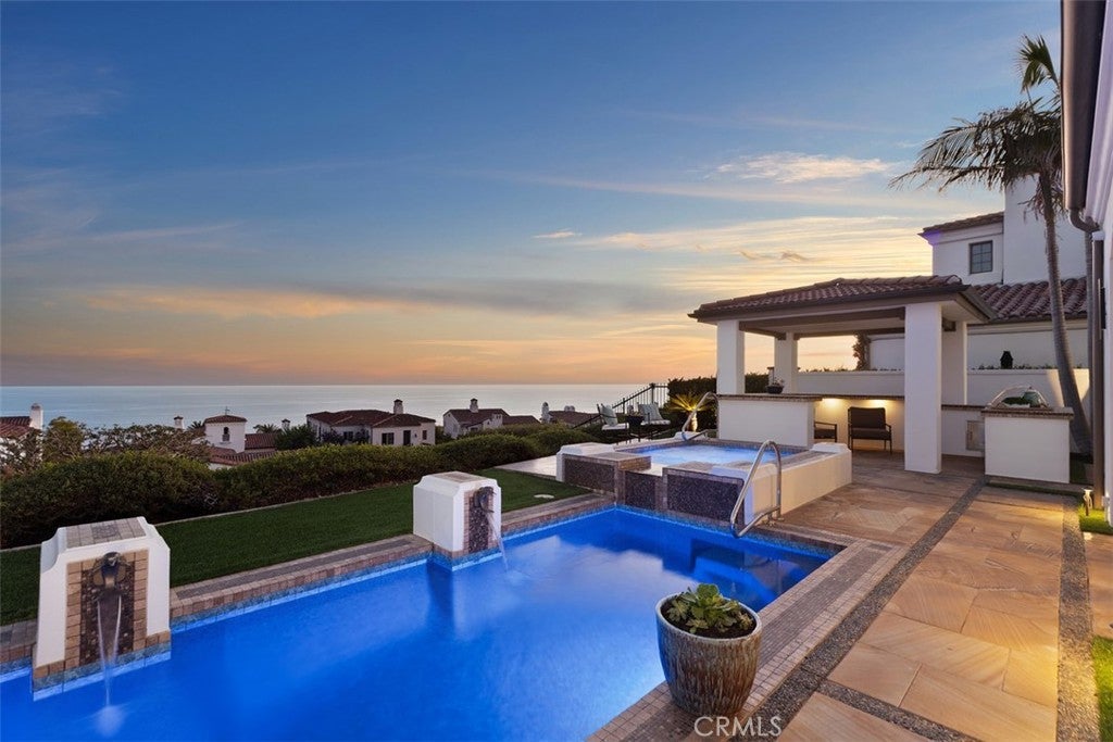 Photo of 14 Rockshore BLF, Newport Coast, CA 92657 (MLS # LG26159425)