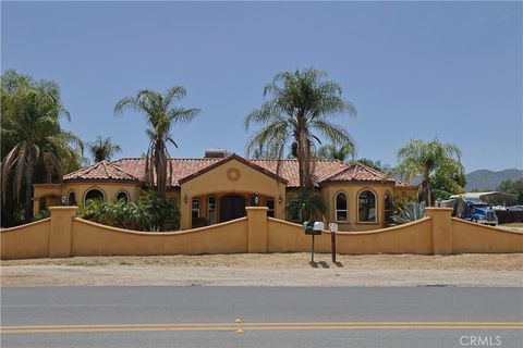 22331 Walnut Street Wildomar CA 92595