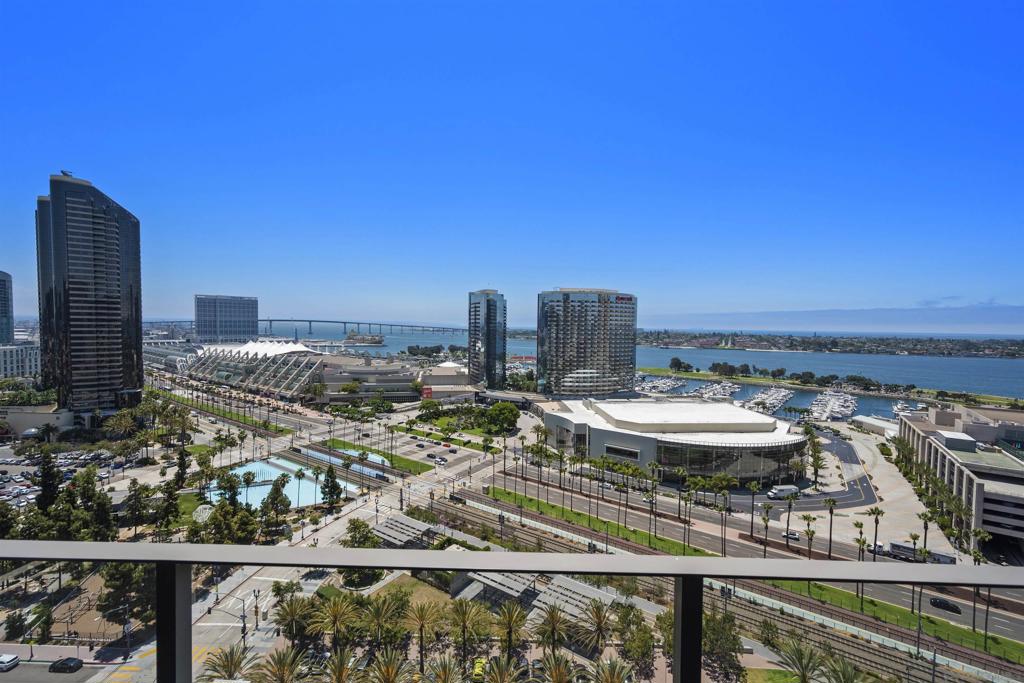550 Front Street 1708