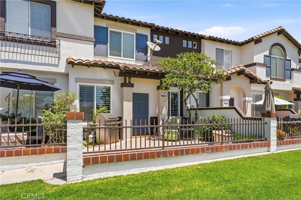 2444 Sunningdale