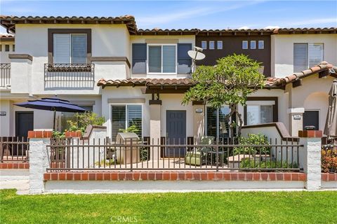 2444 Sunningdale Tustin CA 92782