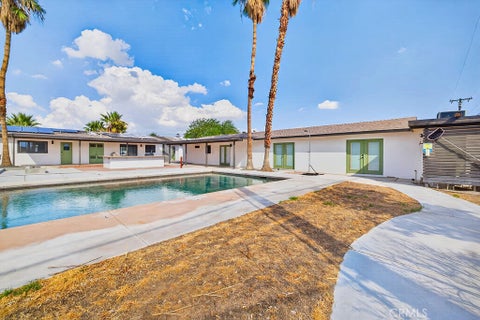 Tiny photo for 1815 E Racquet Club RD, Palm Springs, CA 92262 (MLS # TR26232121)