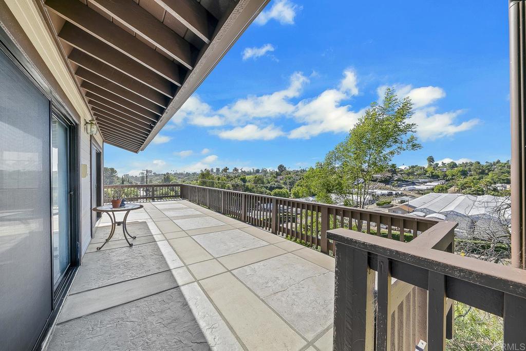 1515 Monte Vista Drive