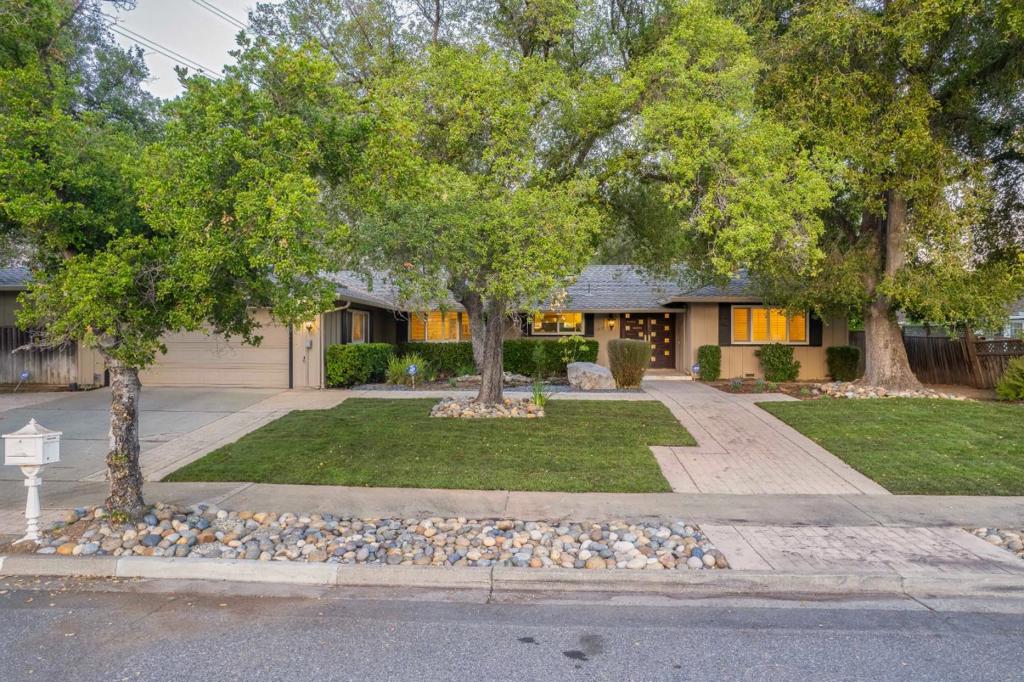 13010 Glen Brae Drive